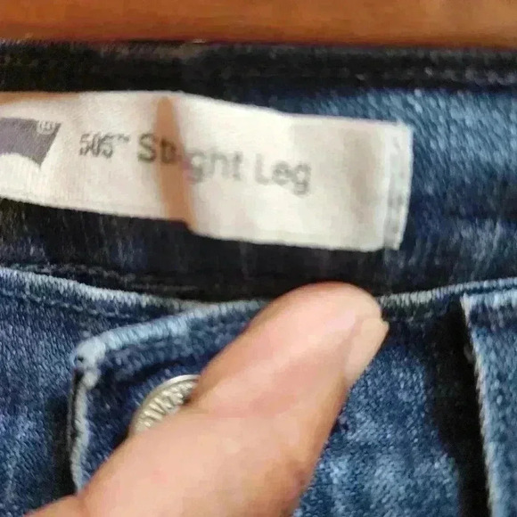 8. 505 levi's straight leg blue denim jeans - Picture 5 of 7